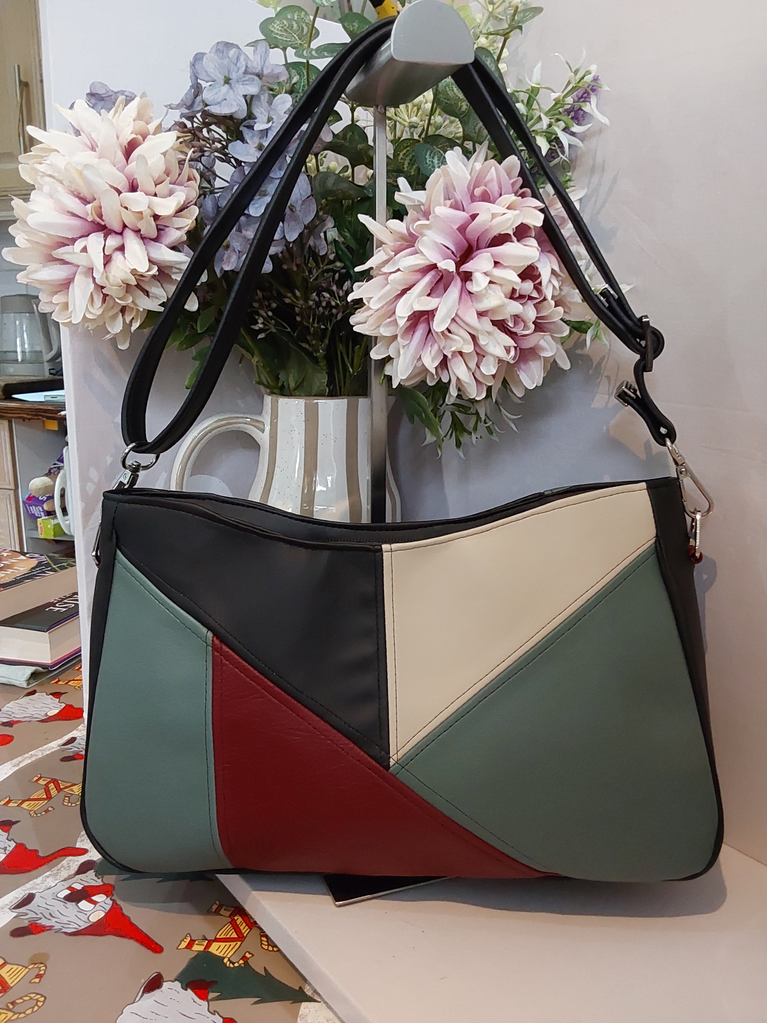 Pippa – A Sophisticated Bag with Modern Charm