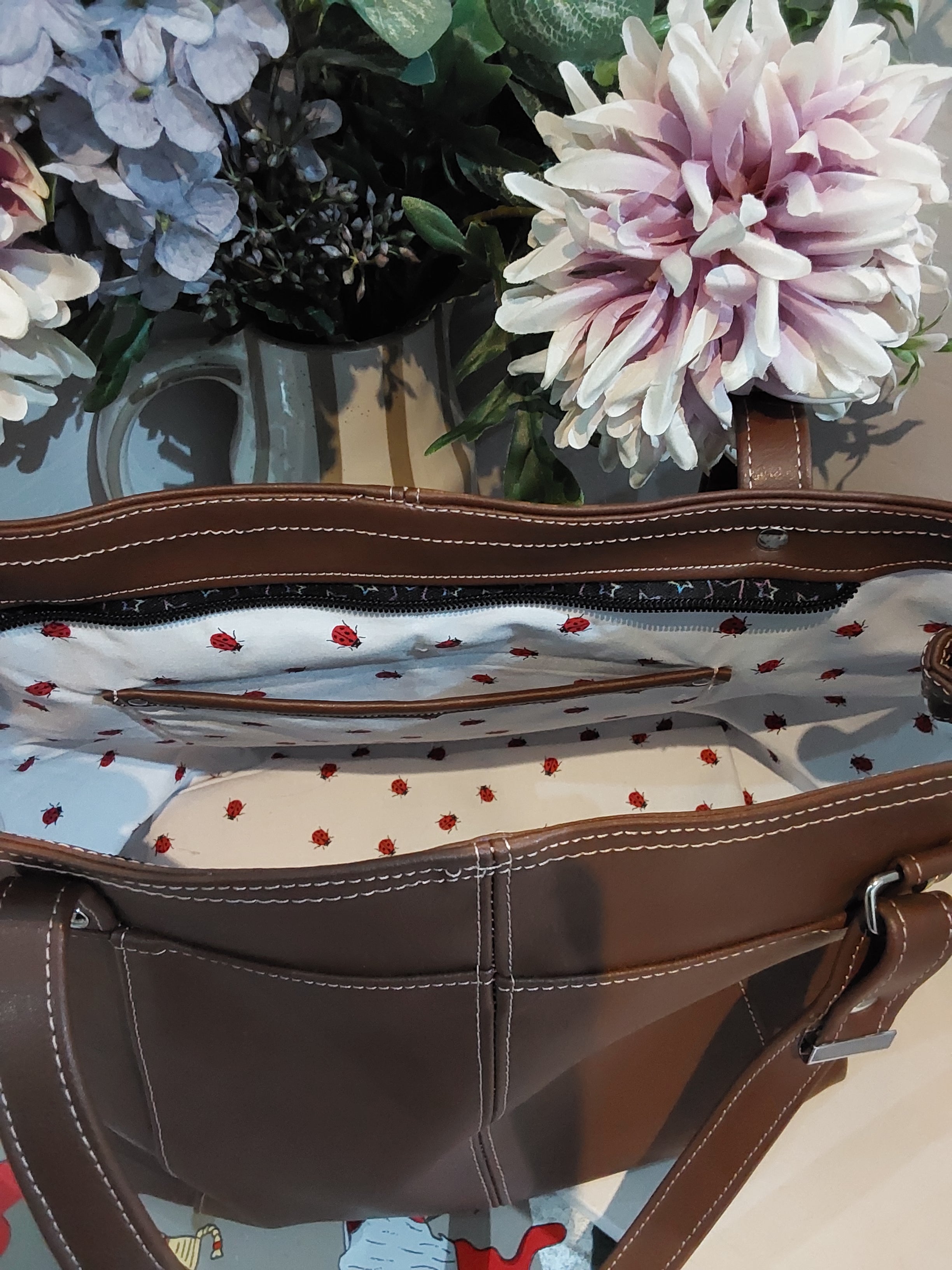 Demelza – A Refined, Roomy Statement Bag