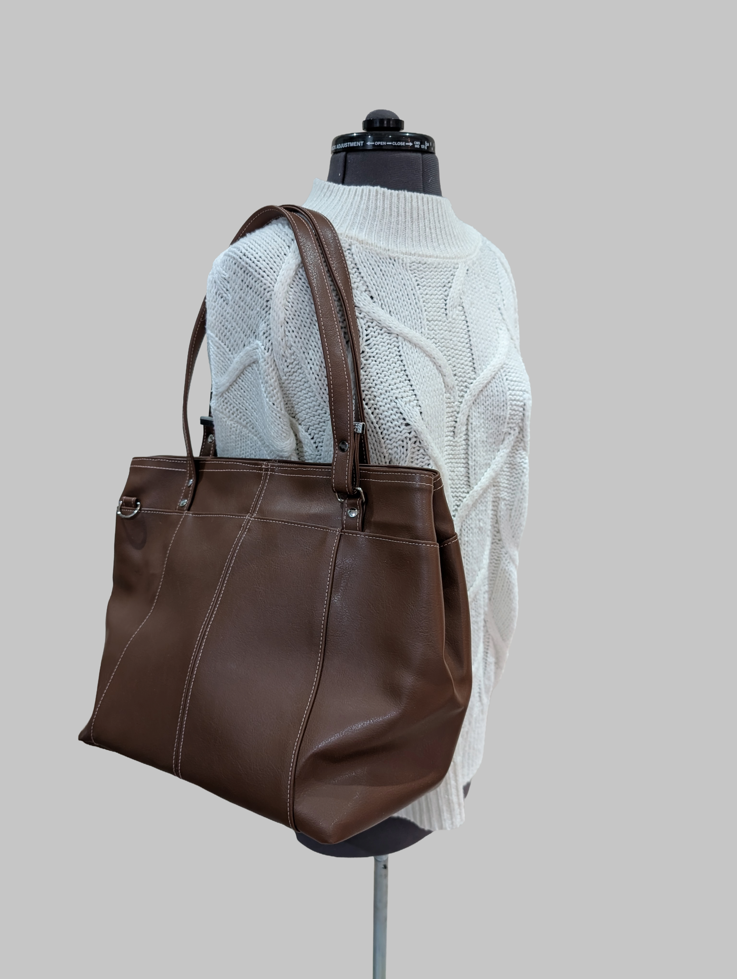 Demelza – A Refined, Roomy Statement Bag