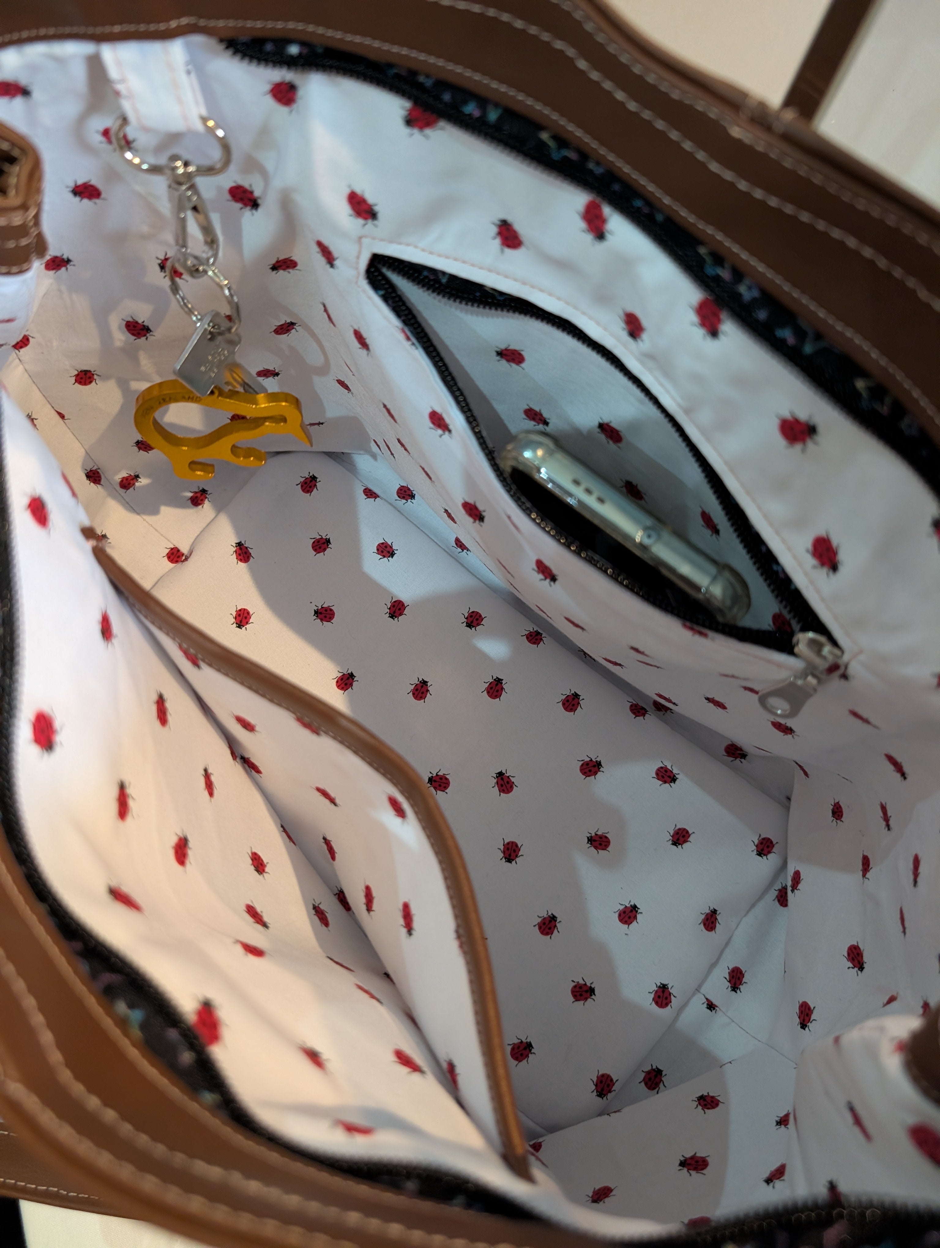 Demelza – A Refined, Roomy Statement Bag