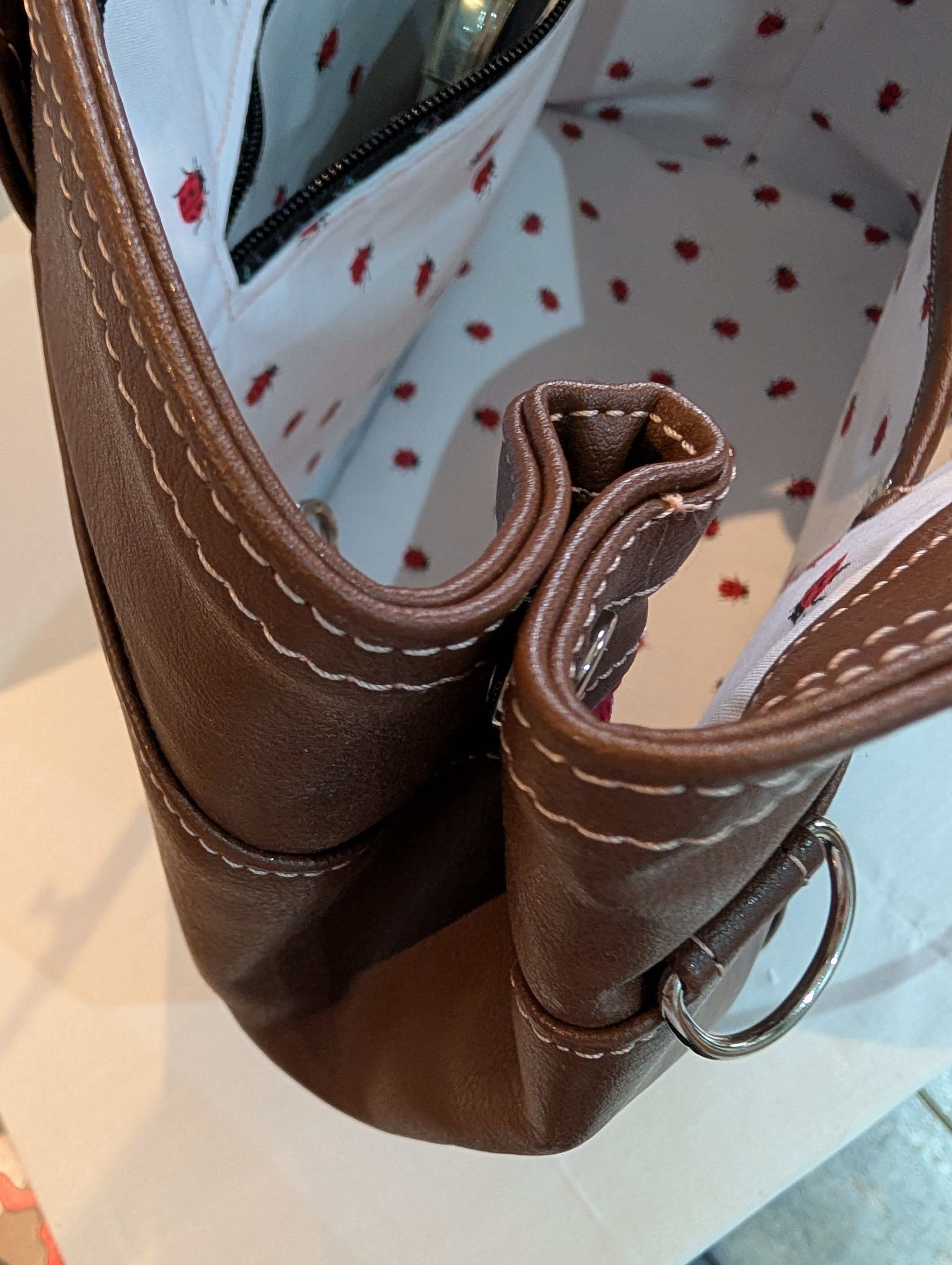Demelza – A Refined, Roomy Statement Bag