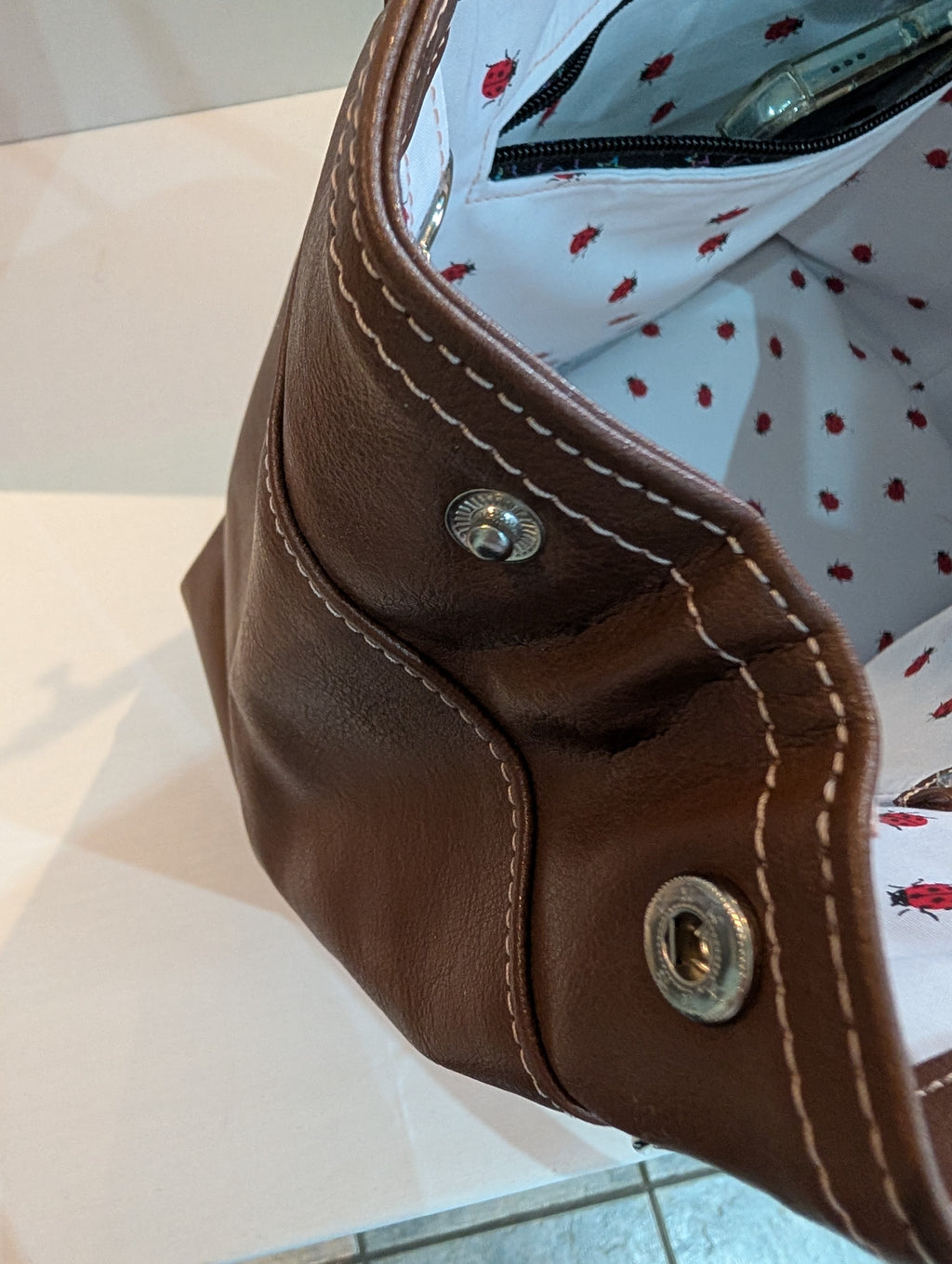 Demelza – A Refined, Roomy Statement Bag