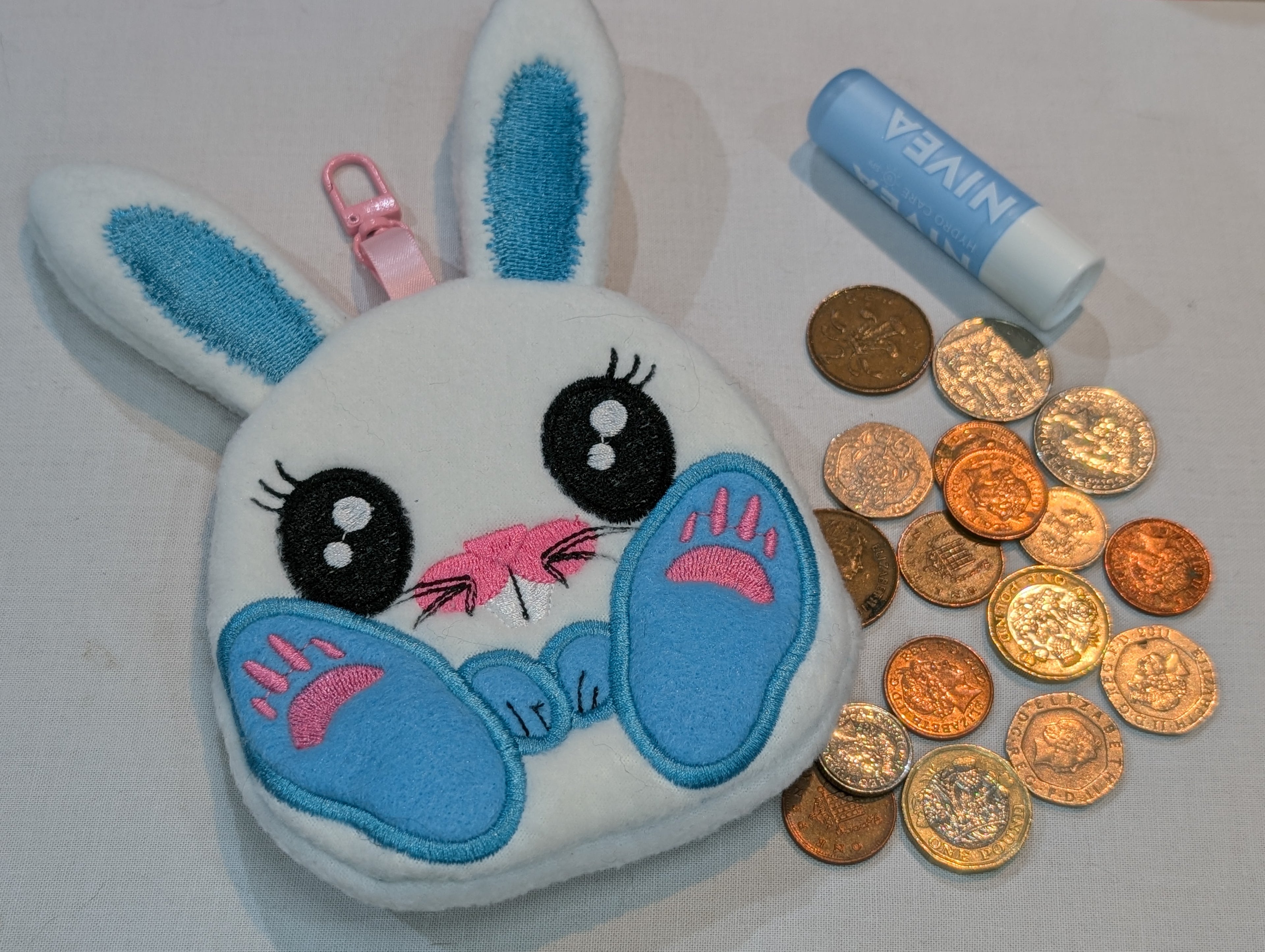 Beautiful Bunny Zipper Purse