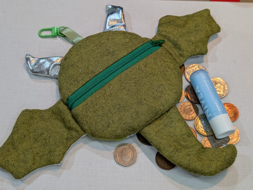 Fantasy Dragon Zipper Purse