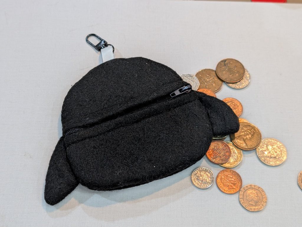 Penguin Zipper Purse
