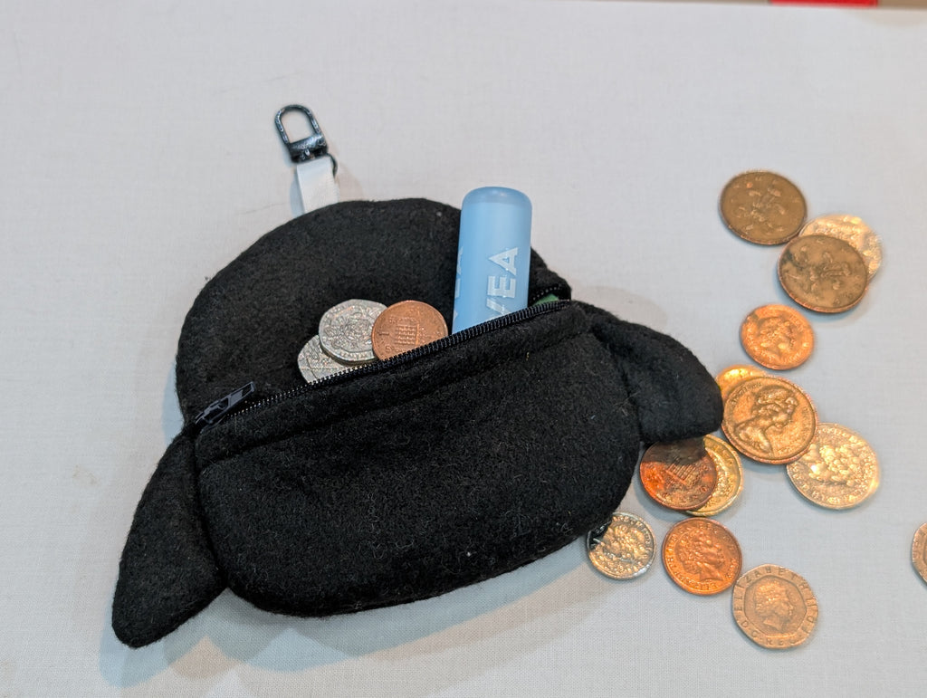 Penguin Zipper Purse