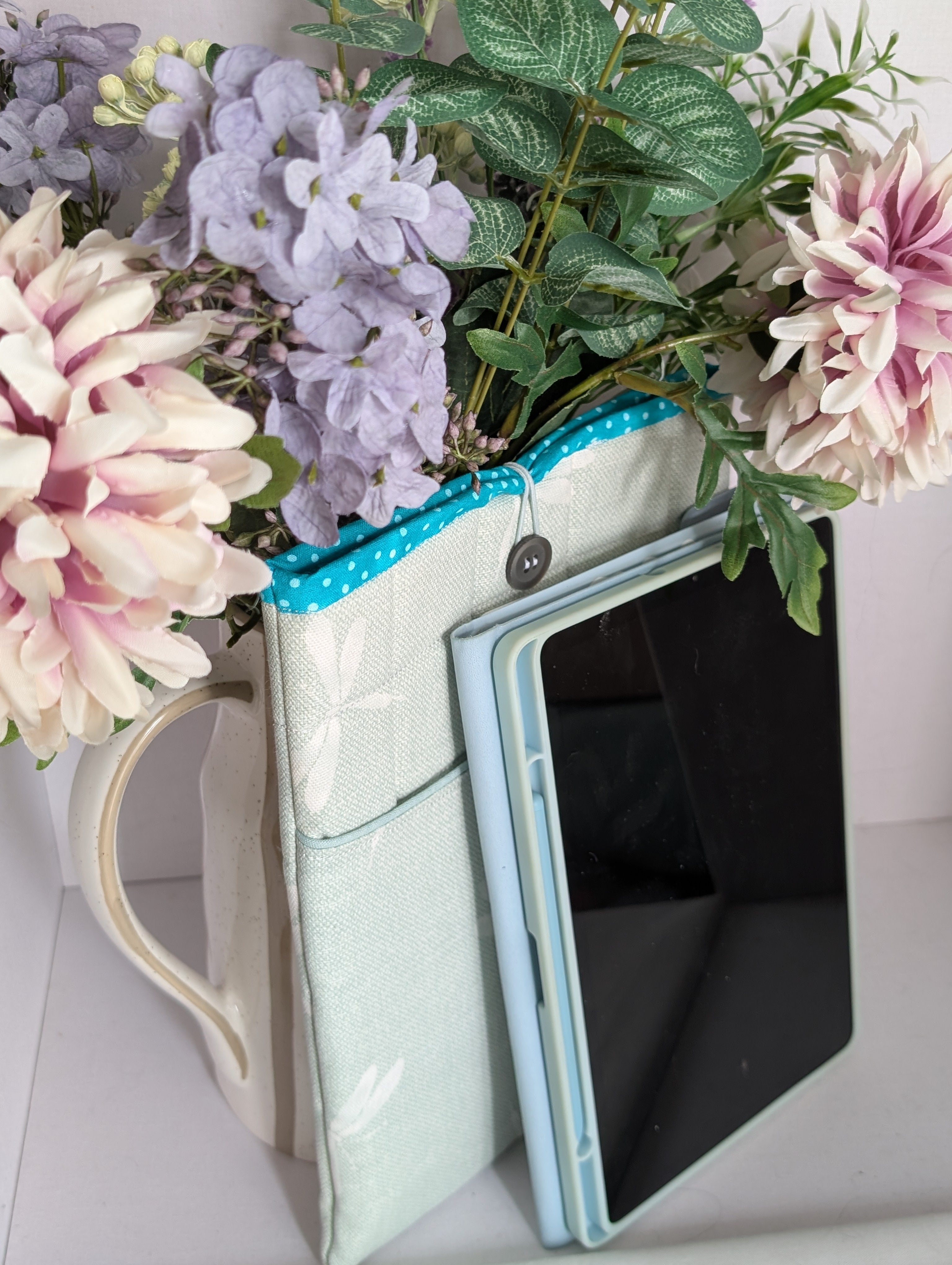 Handmade Padded iPad / Tablet / Book Case